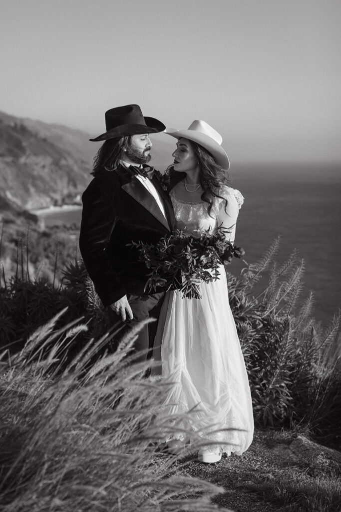 Golden hour wedding photos in Big Sur, California